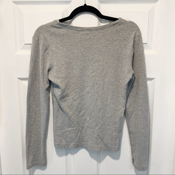 Tommy Hilfiger heather grey long sleeve shirt - Picture 2 of 2
